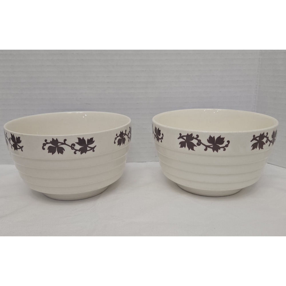 2 Vtg 1940s Universal Potteries Beehive Bowls Maroon Maple Leaf Ribbed Ceramic